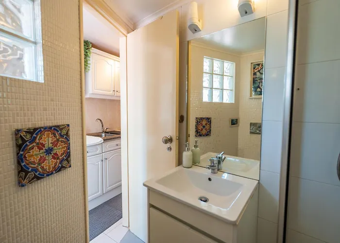 Lovely In The Heart Of Historic Alfama * Lisbona
