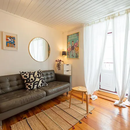 Lovely In The Heart Of Historic Alfama Apartment *
